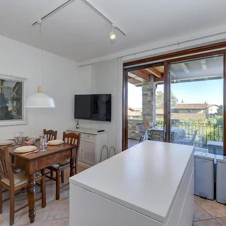 Apartament Casa Valtenesi Polpenazze del Garda